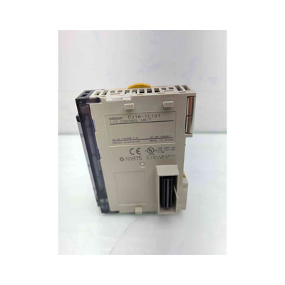 Controllo PLC CJ1W-IC101 Unità di controllo I/O di espansione per CPU connessa al lato destro