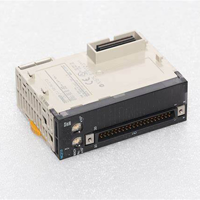 CJ1W-NC213 Modulo di input del driver di linea di codifica incrementale per l'espansione del posizionamento