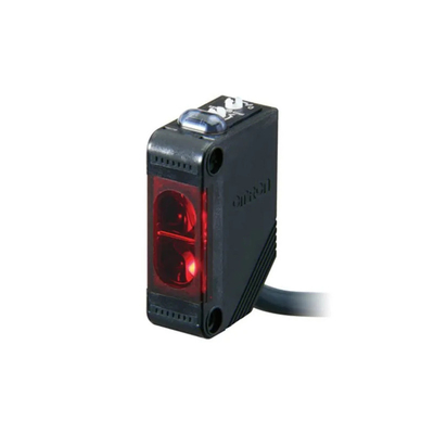 Aggiornate la vostra macchina con il sensore fotoelettrico E3Z-T61A 2M BY OMC