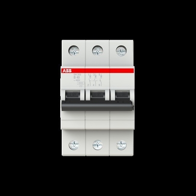 MCB SH203-B40 Interruttore in miniatura 3P B 40A BCD Curva B Frequenza nominale Hz 50 Facile