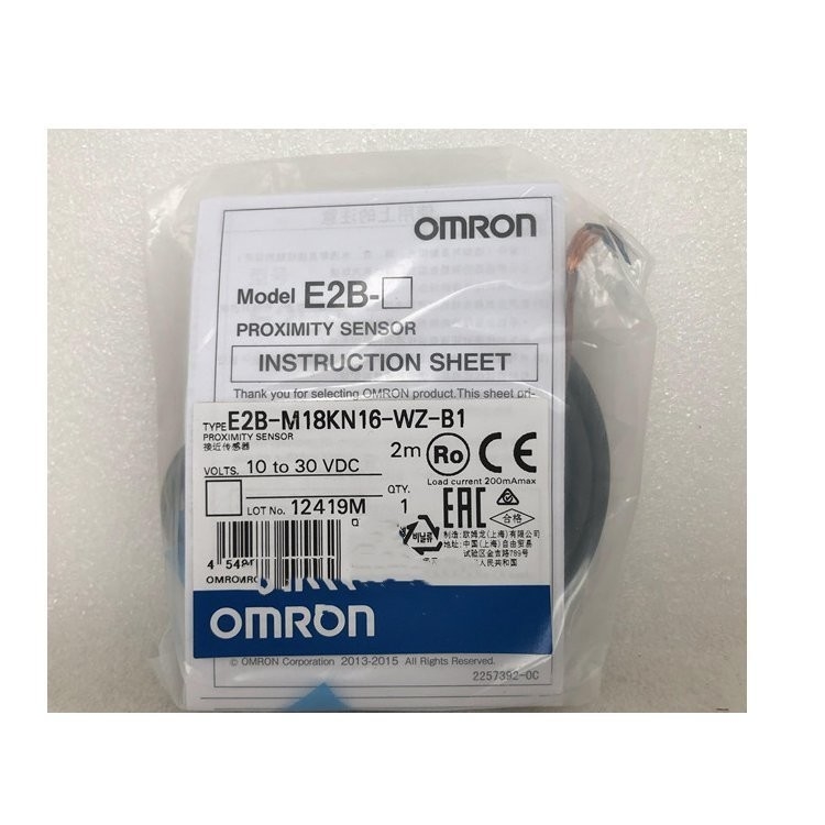Migliora la tua produzione con i sensori di prossimità induttivi OMS E2B-M18KN16-WZ-B1 2M
